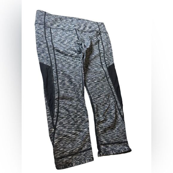 Lululemon Drop It Like It's Hot Crop Leggings (10) - Picture 2 of 6